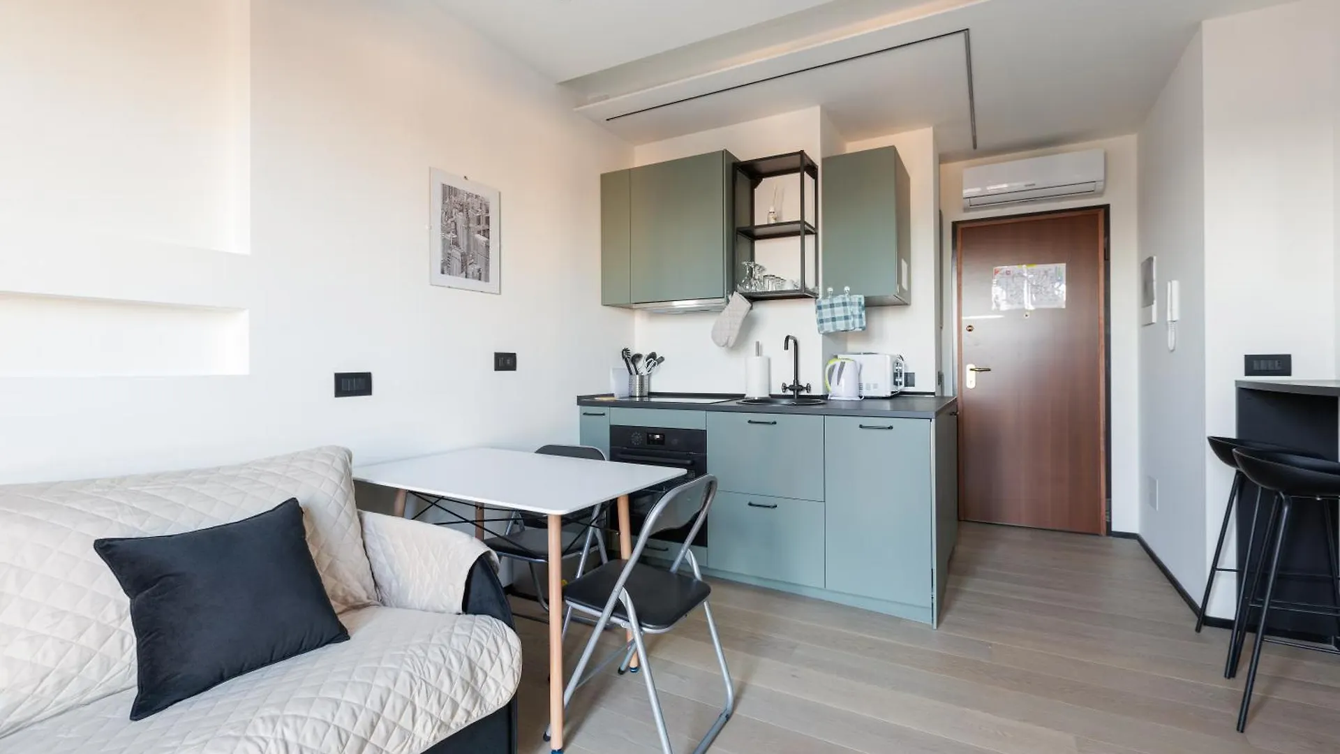 דירה Milano Renovated Studio Apts איטליה